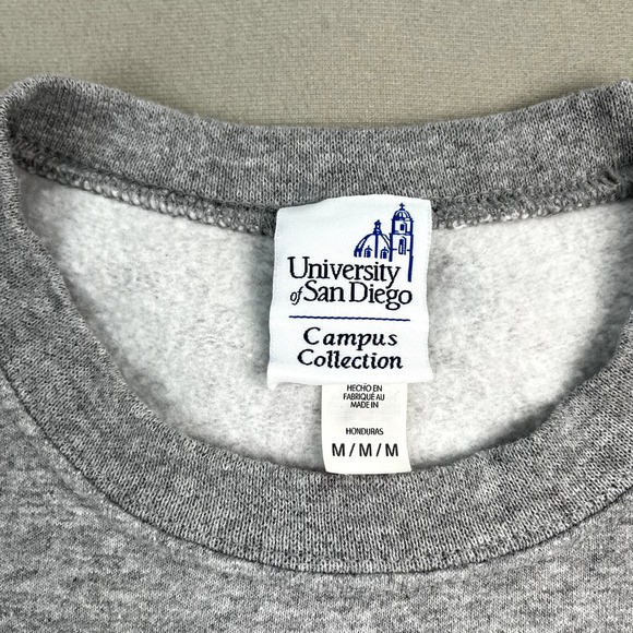 University Of San Diego Sweatshirt Adult Medium Gray USD College Toreros Alumni - Picture 5 of 10